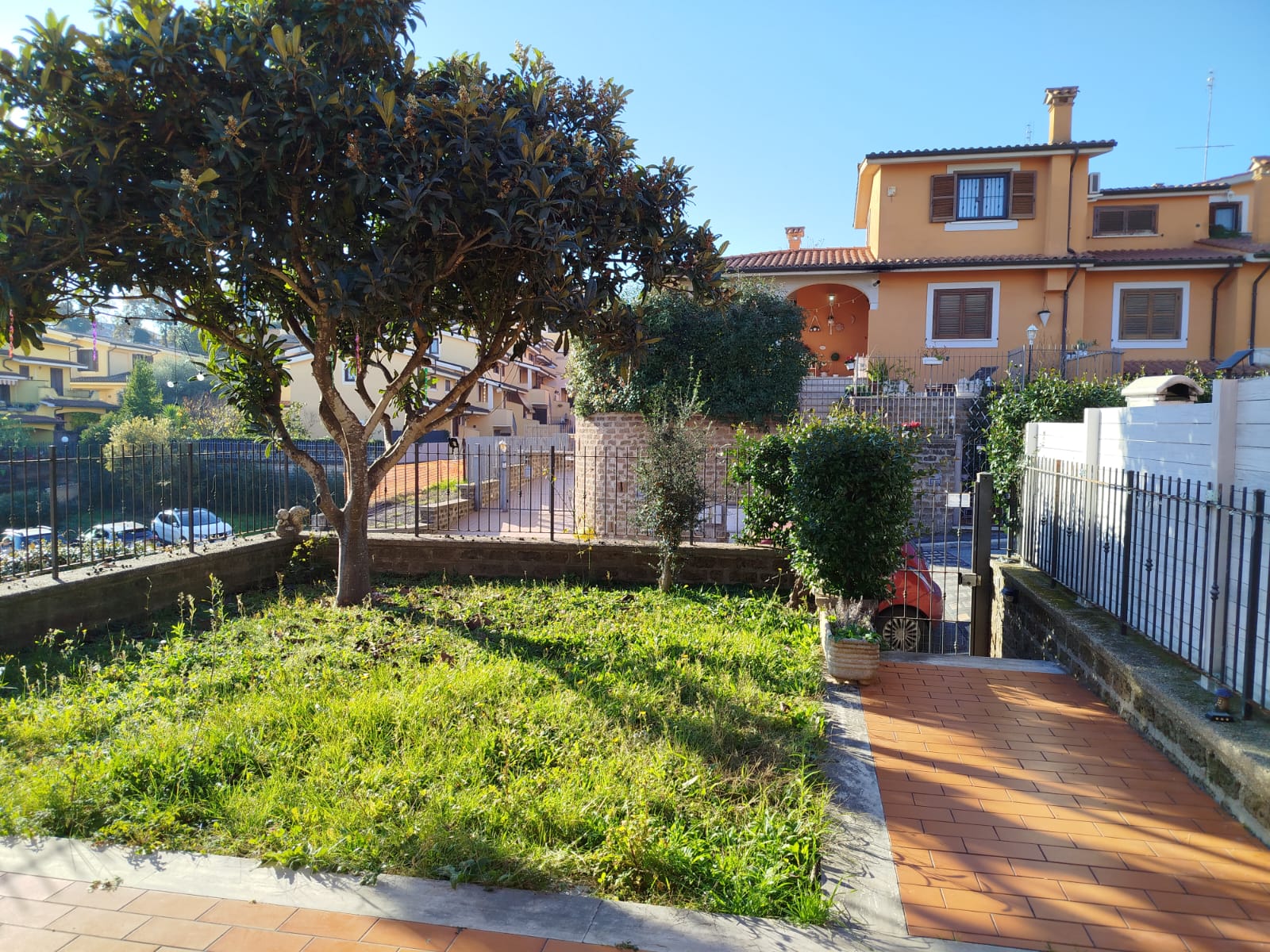 667CF944-9195-4368-8BEA-203A0A34B006