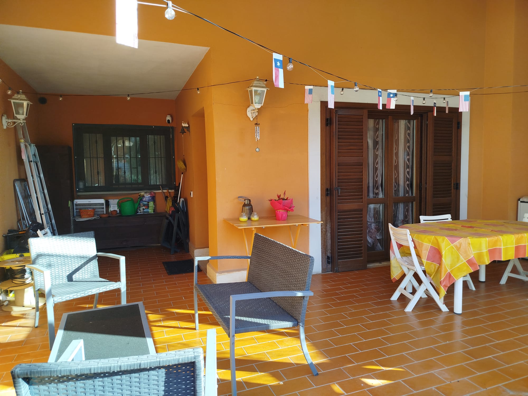 6A2994D5-9504-4DC0-ABC8-BE5B3C20FCE0