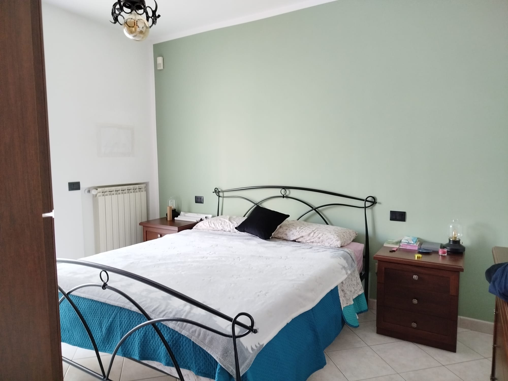 9FE04686-CA76-422B-AB68-EB58BA00F4E9