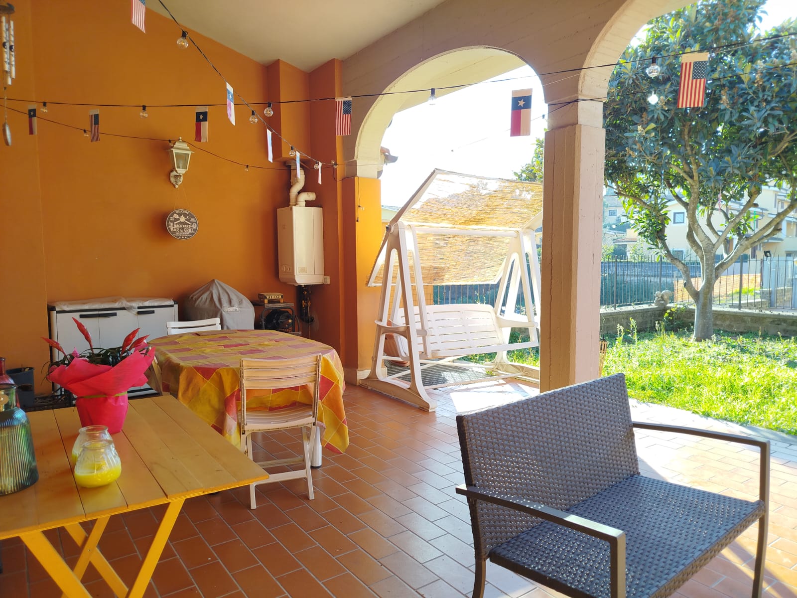 DB29C9E5-C65D-47F2-9869-A942E3013A1D