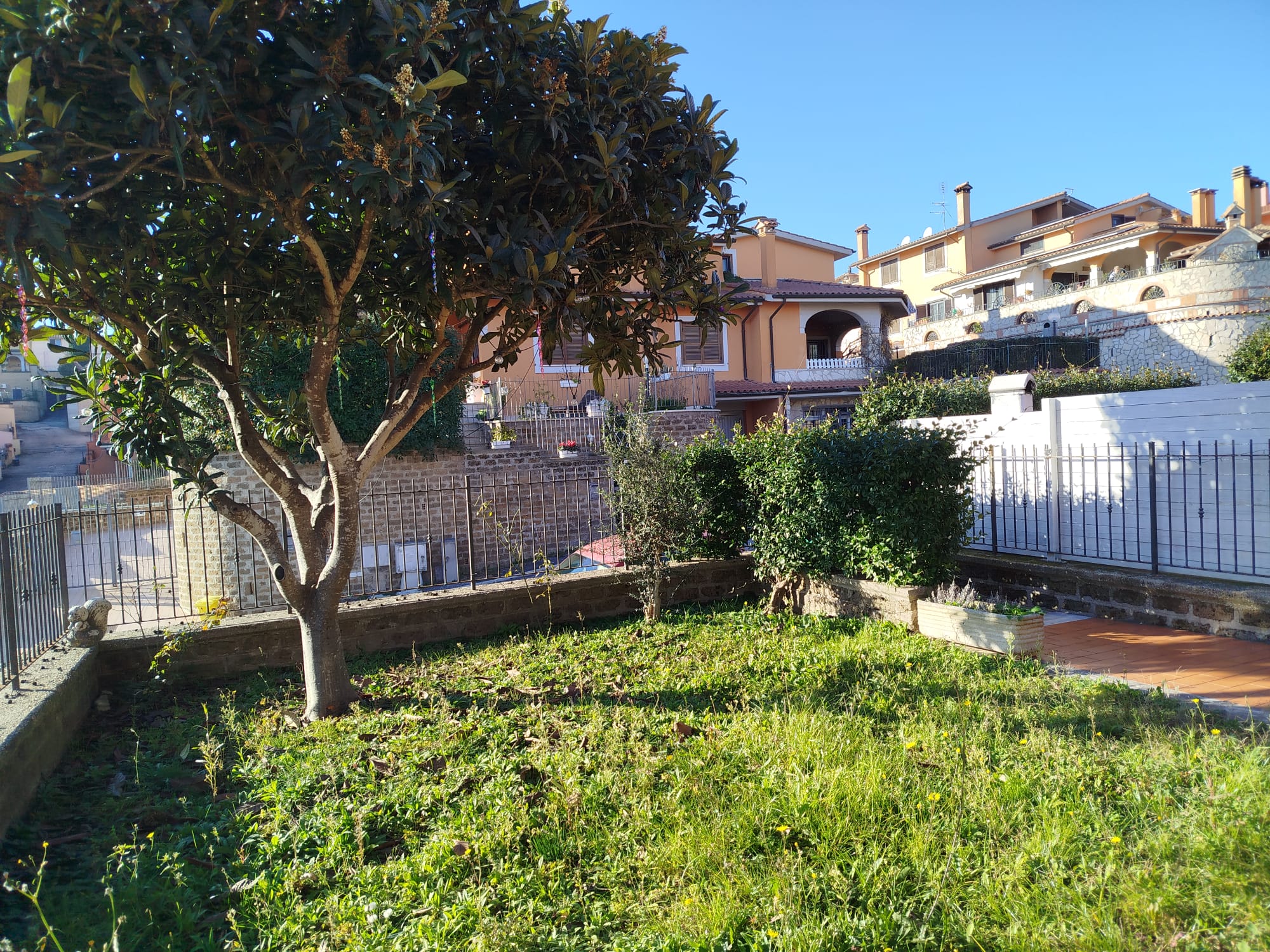 DFD881BD-F280-4959-A448-7F85E38CDAF1